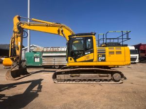 2021 KOMATSU PC210LC-11EO EXCAVATOR