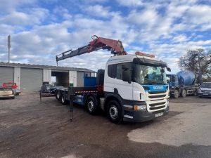 2012 SCANIA P400 BEAVERTAIL HIAB