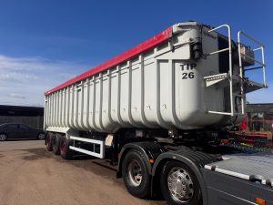 2010 FRUEHAUF TIPPING GRAIN TRAILER