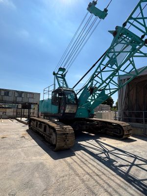 2001 KOBELCO BM700C CRANE