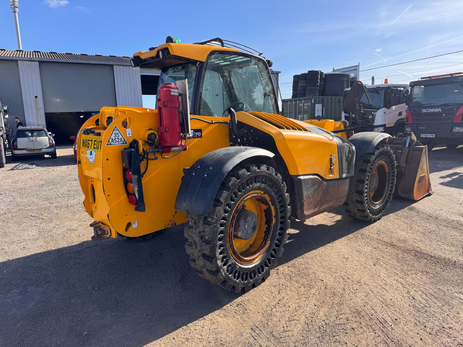 WhatsApp Image 2026-10-02 at 11.04.40 (3)