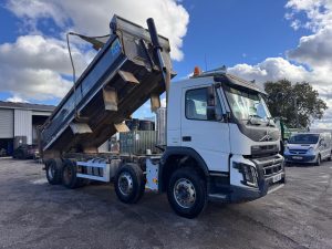 2016 VOLVO FMX420 TIPPER